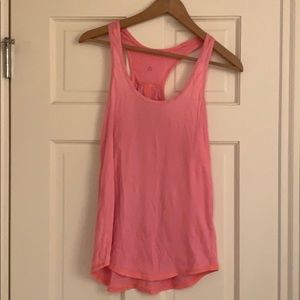 Lululemon workout top